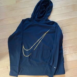 Women’s Nike Sweatshirt